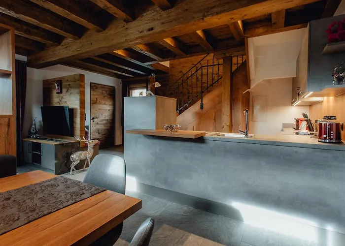 Olivia Зеефельд в Тироле