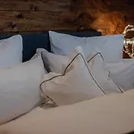 Olivia Seefeld in Tirol